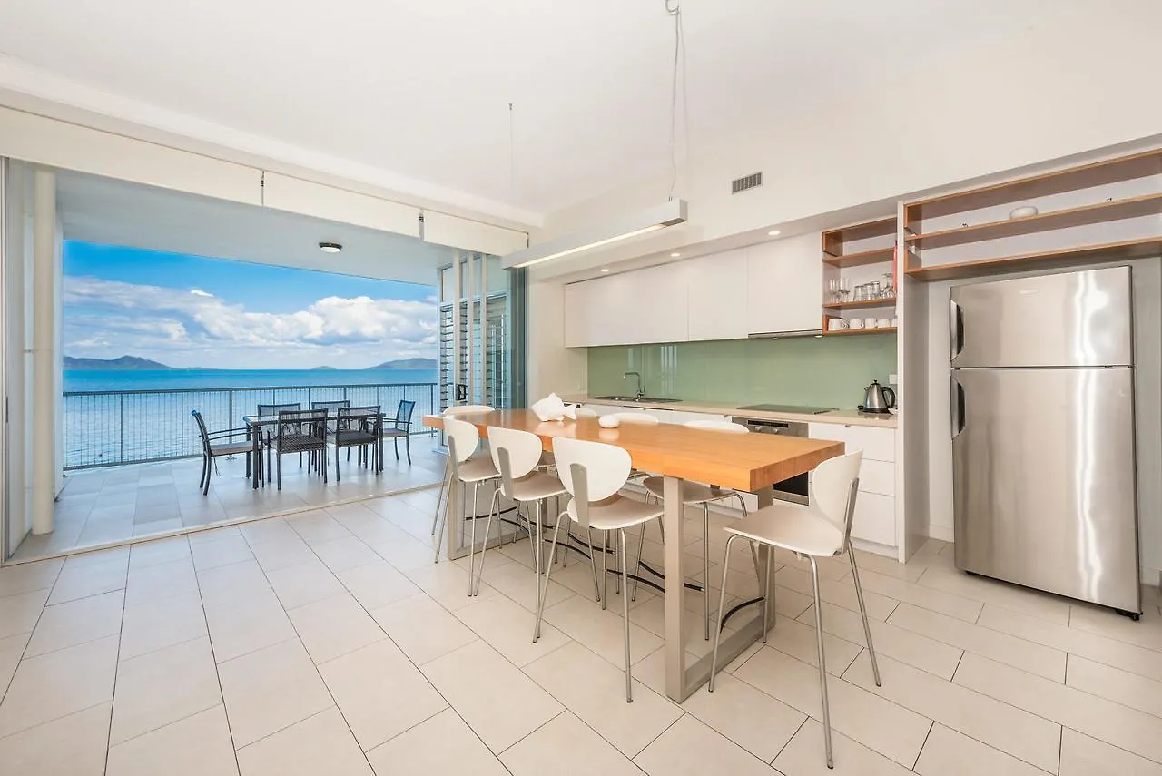 1 Bright Point Apartment 5101 Nelly Bay Australien